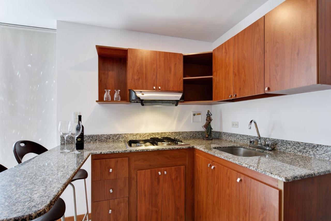 Cyan Suites Poblado By Mde Bnb Medellín Exteriör bild