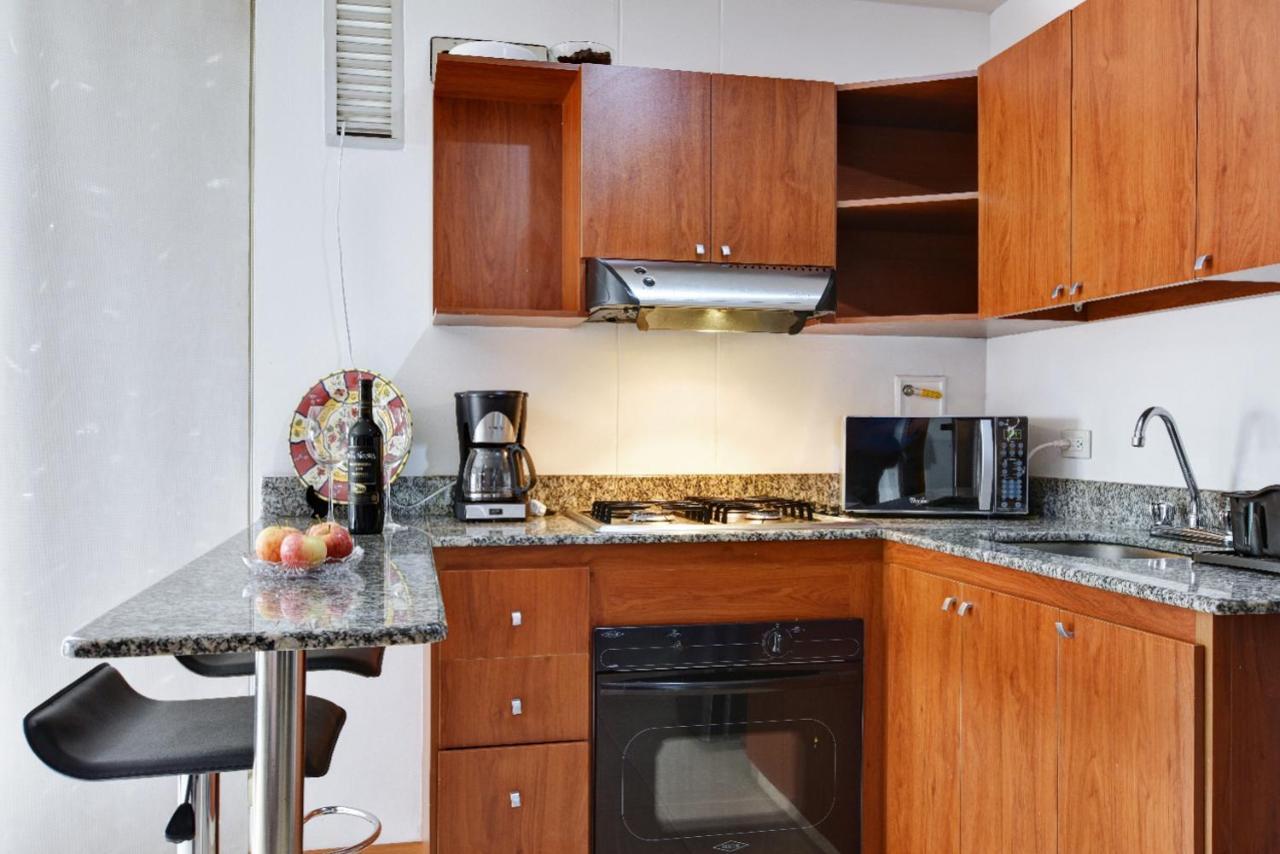 Cyan Suites Poblado By Mde Bnb Medellín Exteriör bild