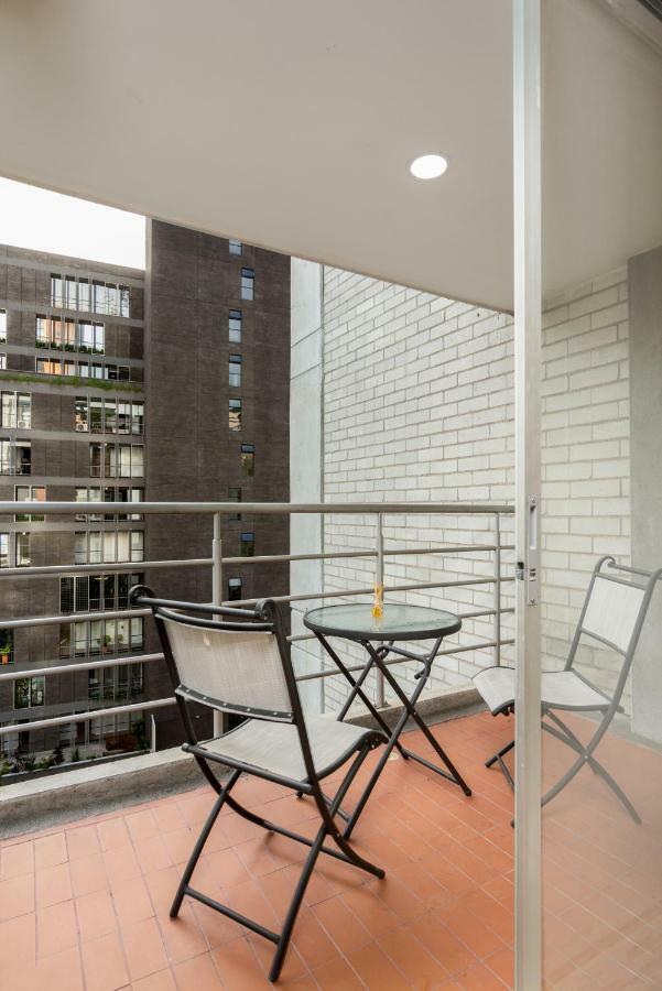 Cyan Suites Poblado By Mde Bnb Medellín Exteriör bild